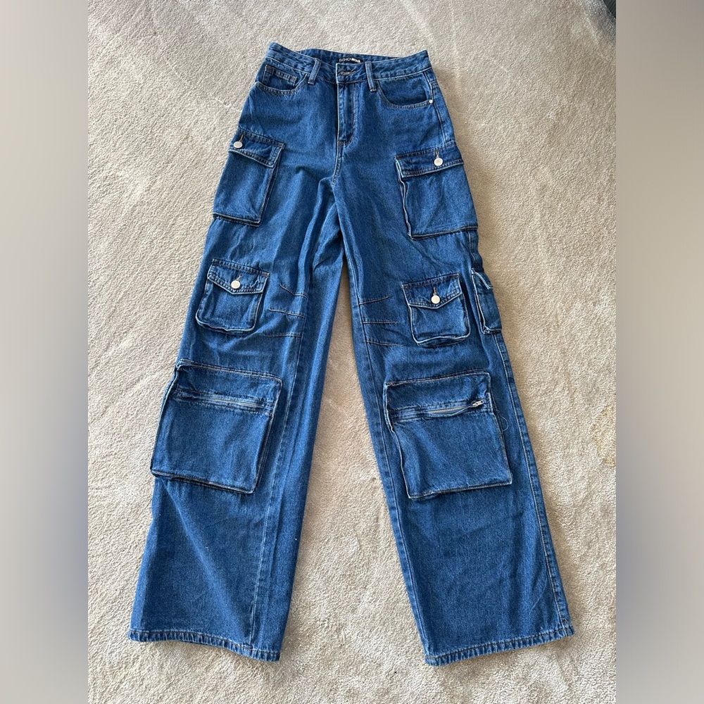Super Cute Cargo Jeans!
